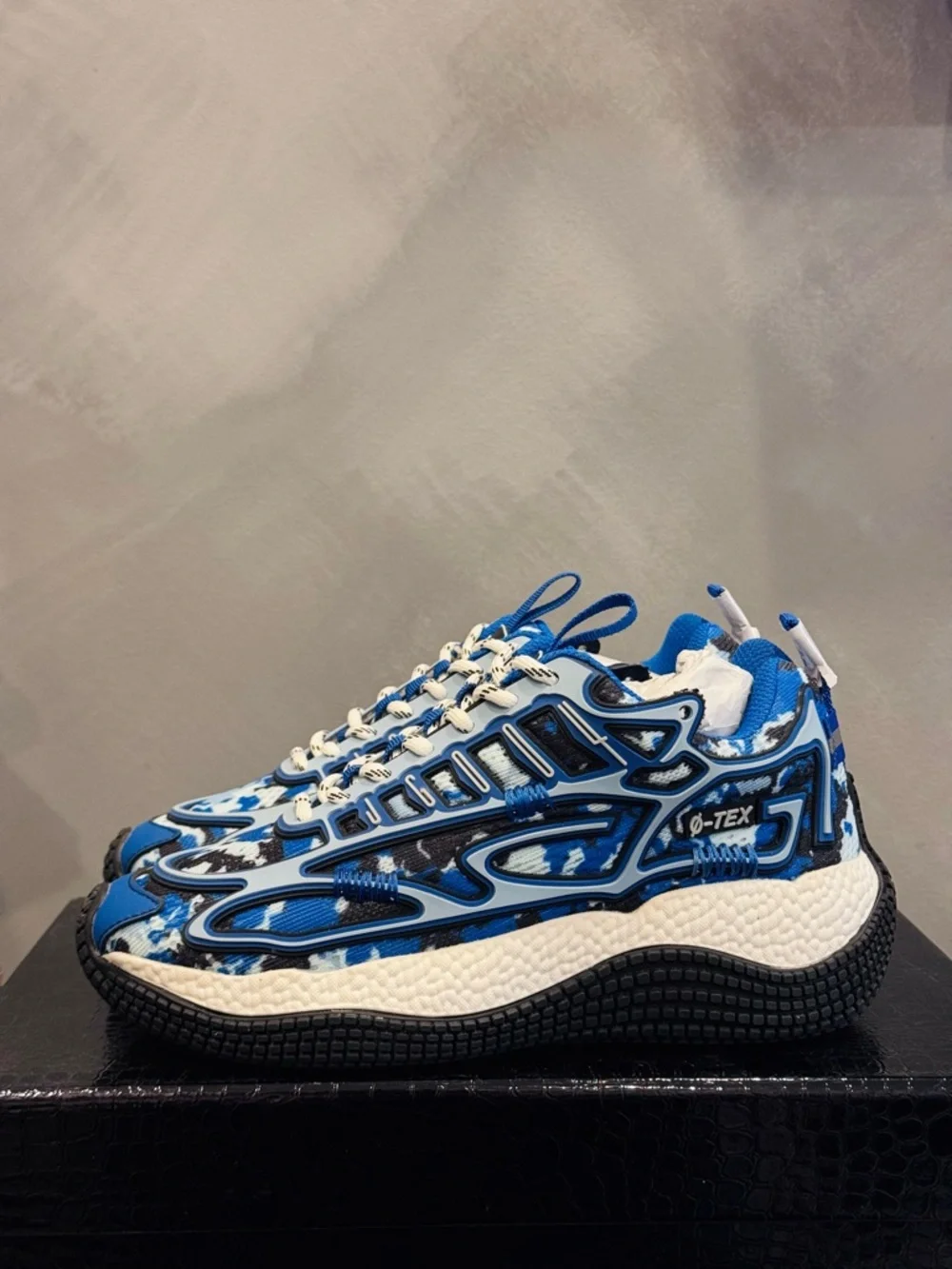John Geiger 004 Arctic Blue sz 5 DS! - Picture 4 of 6
